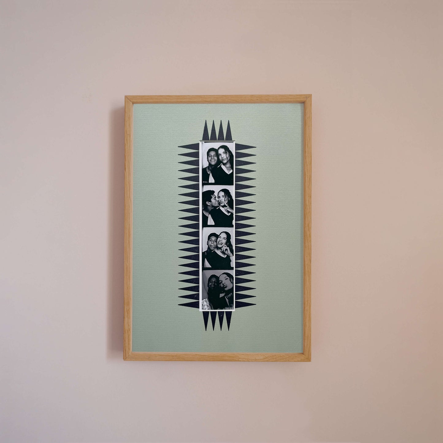 THE CHEVRON AUTOFOTO STRIP MOUNT