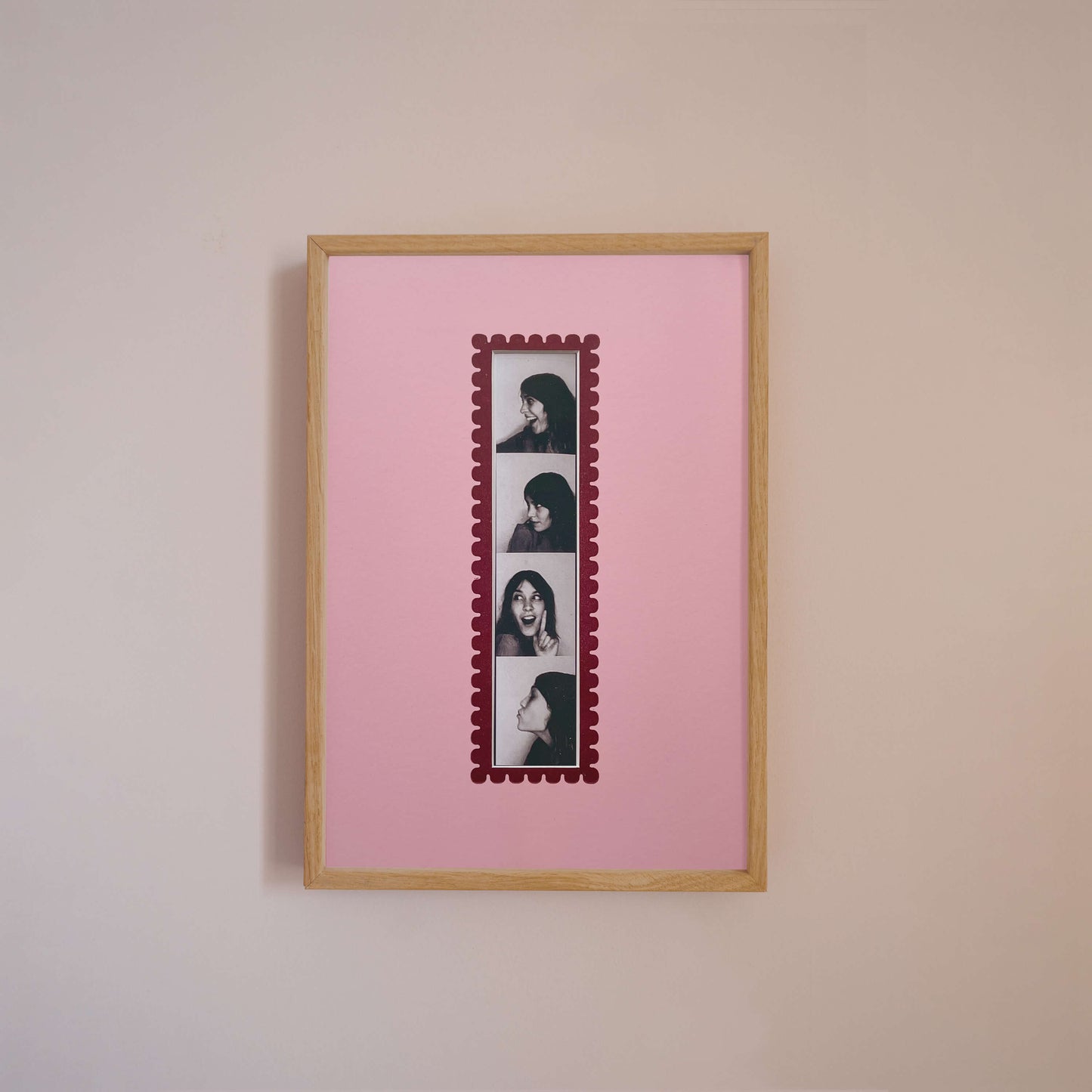 THE SCALLOP AUTOFOTO STRIP MOUNT