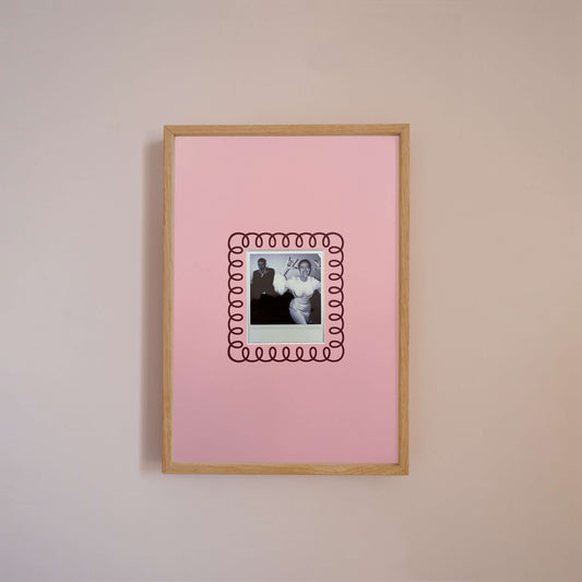THE FRILL INSTAX SQUARE MOUNT