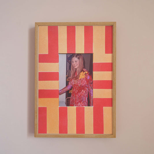 STRIPY PHOTO MOUNT 6x4"