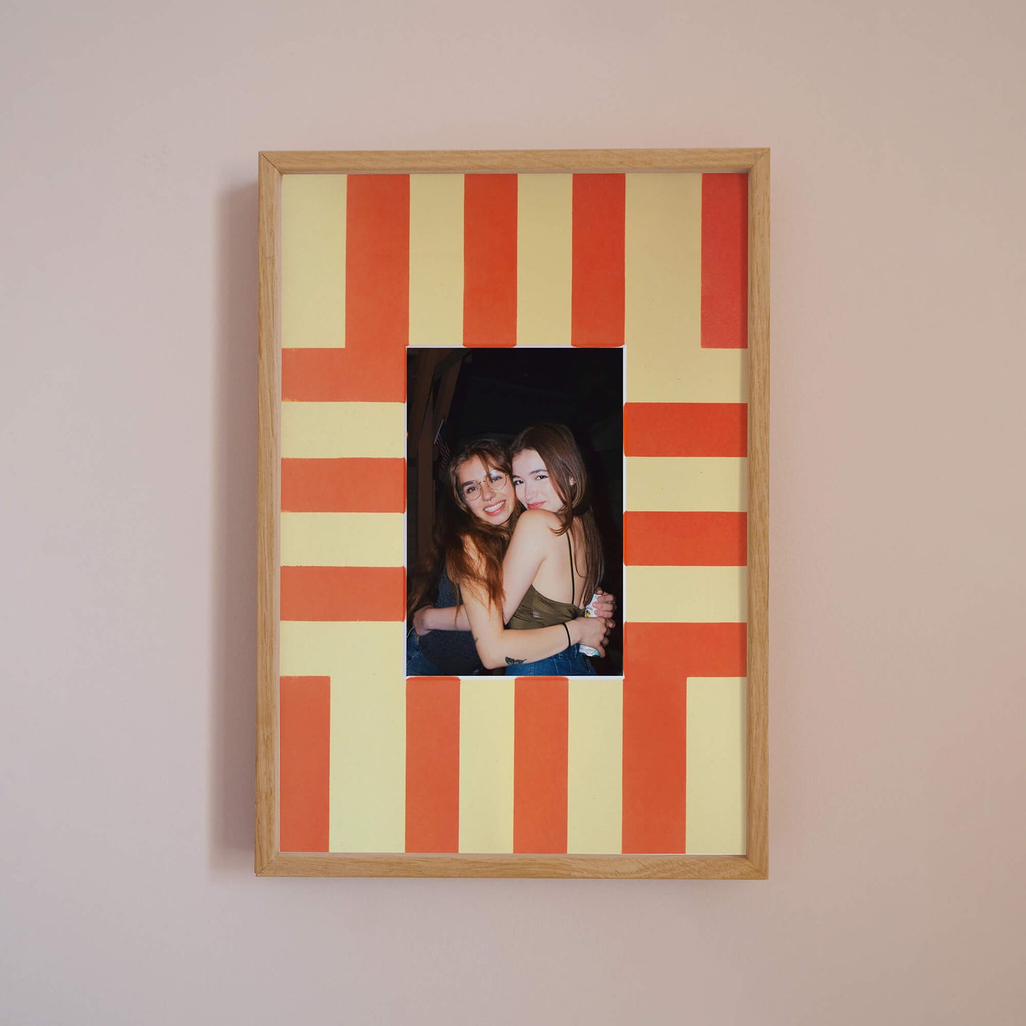 STRIPY PHOTO MOUNT 6x4"