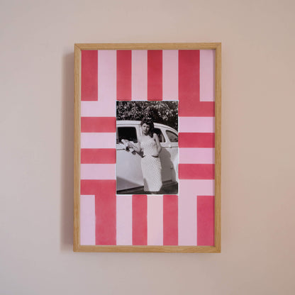 STRIPY PHOTO MOUNT 6x4"